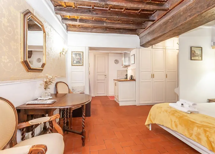Al Cortile Del Moro * Roma